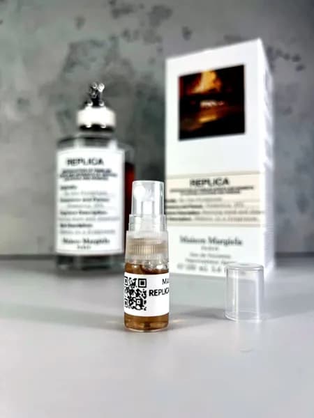 MAISON MARGIELA Вода парфюмерная Replica by the Fireplace (Реплика Огонь) 2 мл