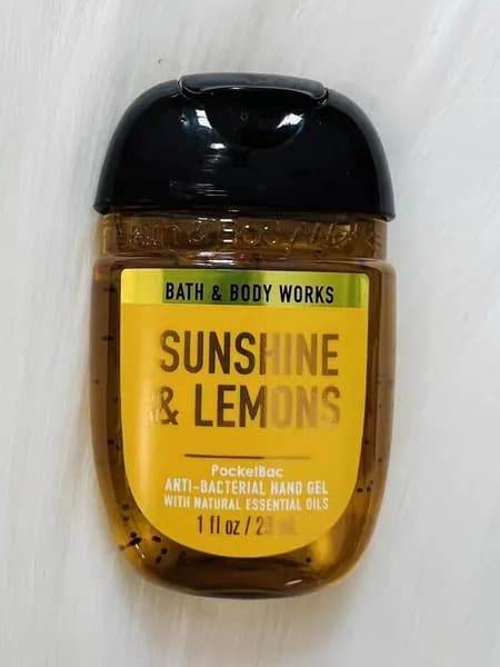 Bath & Body Works Санитайзер для рук антисептик SUNSHINE & LEMONS, Аромат лимона, 29мл