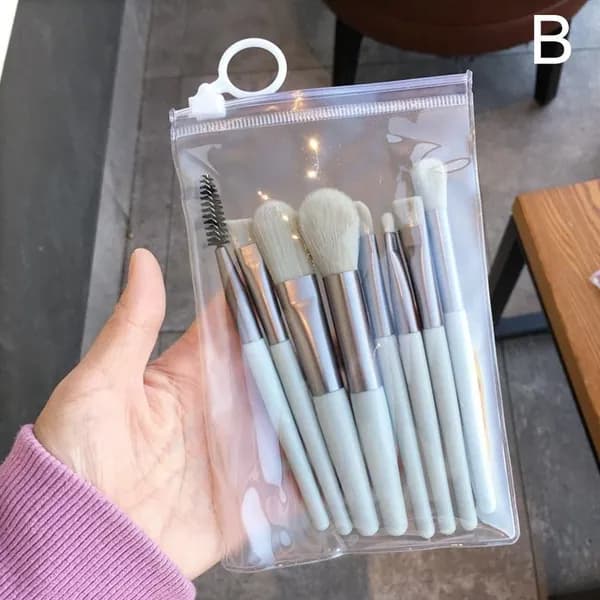 Кисть косметическая Для подводки