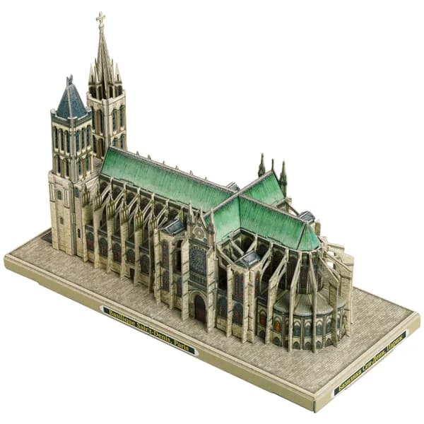 Сборная модель из картона. Basilica of Saint Denis