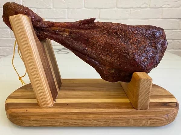 Хамон из голени индейки 1шт (450-600г) без подставки