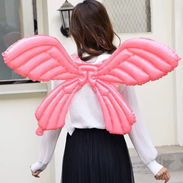 Воздушный шар в виде крыльев ангела-бабочки
