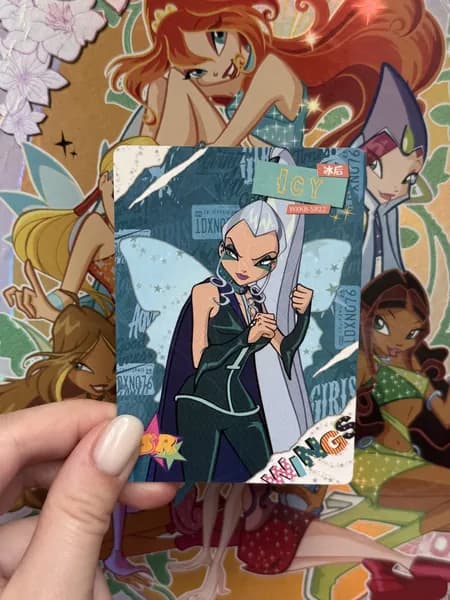 Коллекционная карточка винкс Winx ранг SR Icu 2025