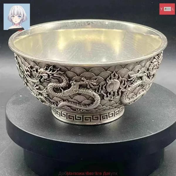 Чаша серебряная антикварная с рельефными драконами, коллекционная