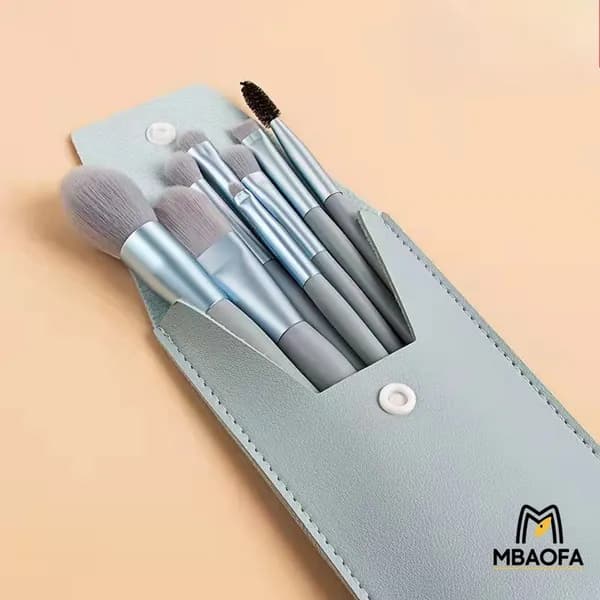 Кисть косметическая Для тонального средства