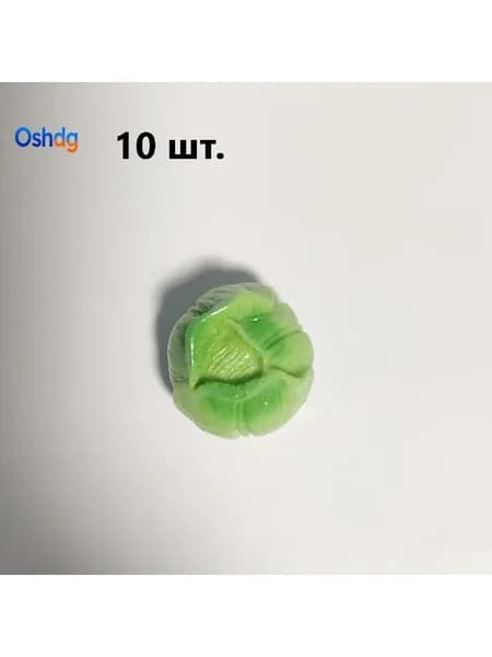 Маленькие украшения, овощи, детские игрушки