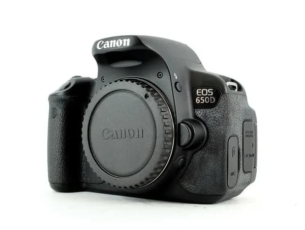 Фотоаппарат Canon 650d body