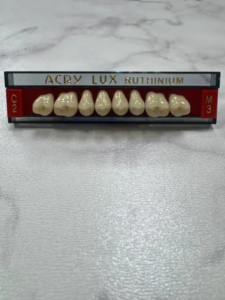 Материалы зуботехнические