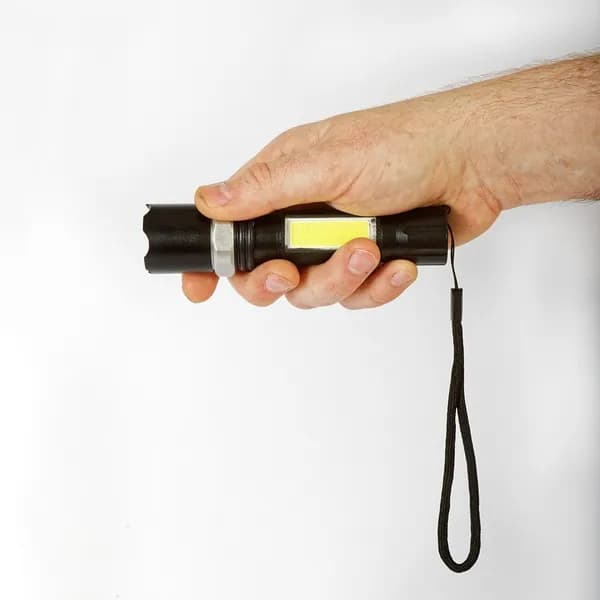 Светодиодный ручной аккумуляторный с 4 режимами USB фонарь GLANZEN UFL-0500-M919