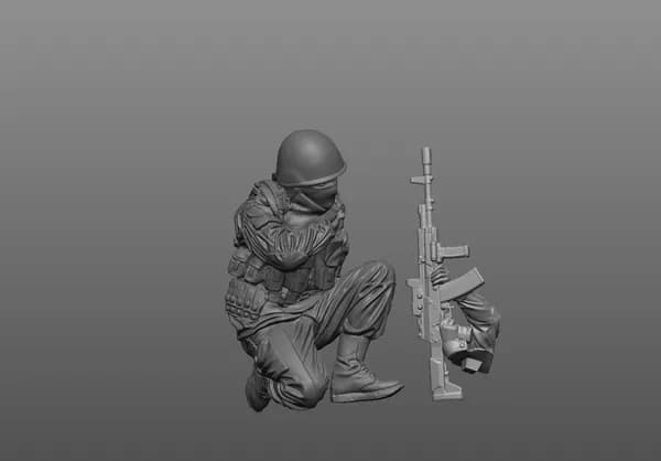 "Солдат №5" Фигурка в масштабе 1:43 для диорам и коллекционирования. ( ДВЕ ДЕТАЛИ)