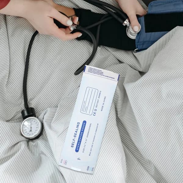 Одноразовые стоматологические стерилизационные пакеты с самоклеящейся запайкой для хранения, 200 штук