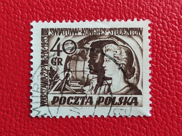 Марки Польша 1953. 3-й Всемирный студенческий конгресс в Варшаве. Гашение - См фото.