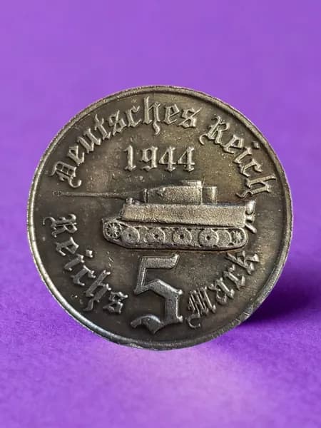 Монета/Коллекция серебряных монет