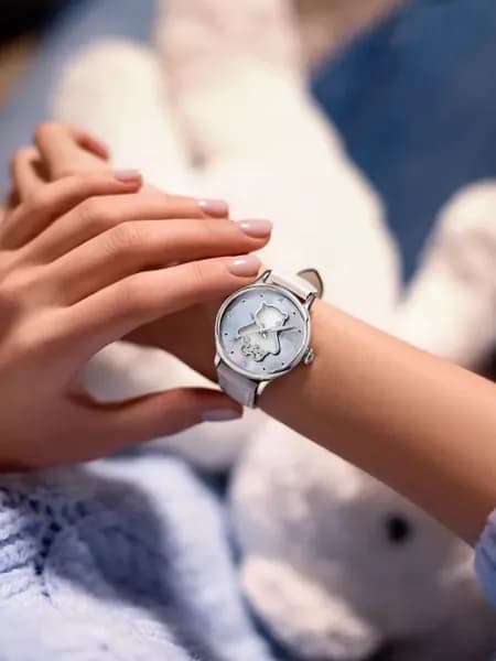 Часы наручные женские кварцевые серебро 925 пробы