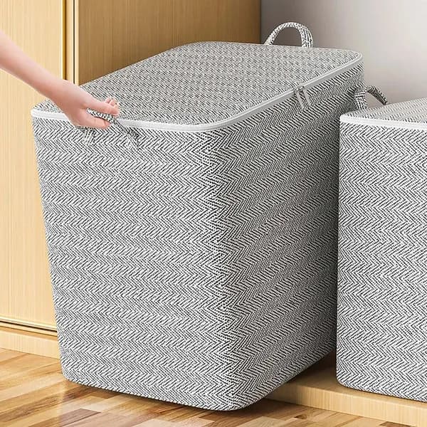 Коробка для хранения длина 50 см, ширина 50 см, высота 70 см.