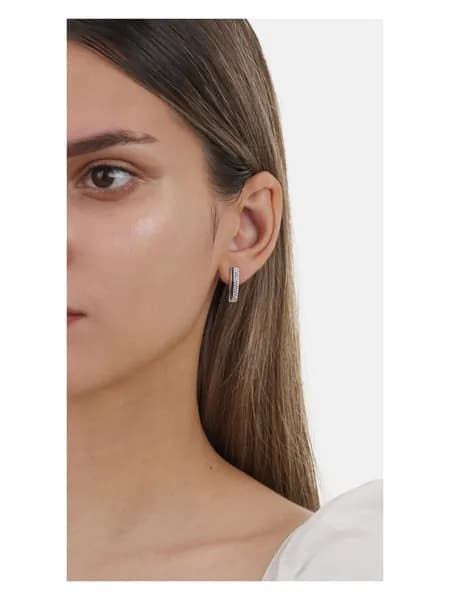 Серьги из серебра 925 с английским замком и фианитом kari JEWELRY