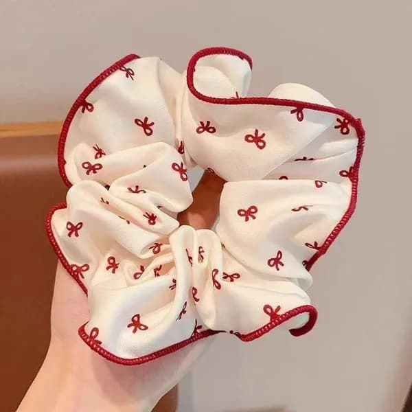 Резинка для волос 1 шт.