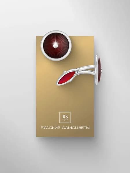 Серебряные запонки с бриллиантом