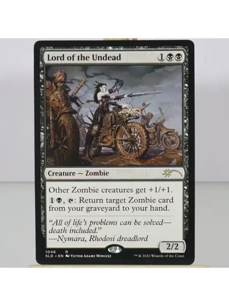 Высококачественная игровая карта Magic The Gathering, подходящая для семейных и дружеских посиделок, поставляется в прозрачном наборе.