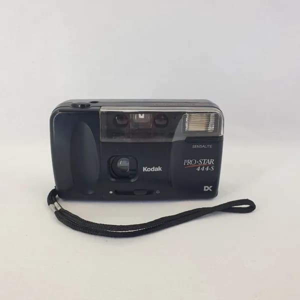 Фотоаппарат Kodak STAR, работоспособность неизвестна дефекты, винтаж
