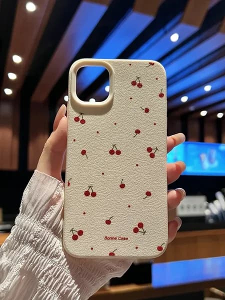 Чехол на iPhone 11 с принтом