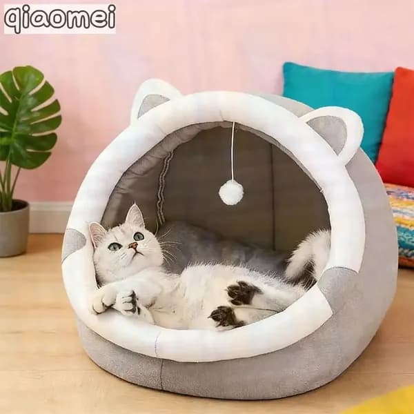 Закрытый лежак-домик для кошек с игрой-помпоном, мягкий утепленный домик в виде медвежьей головы, серый.