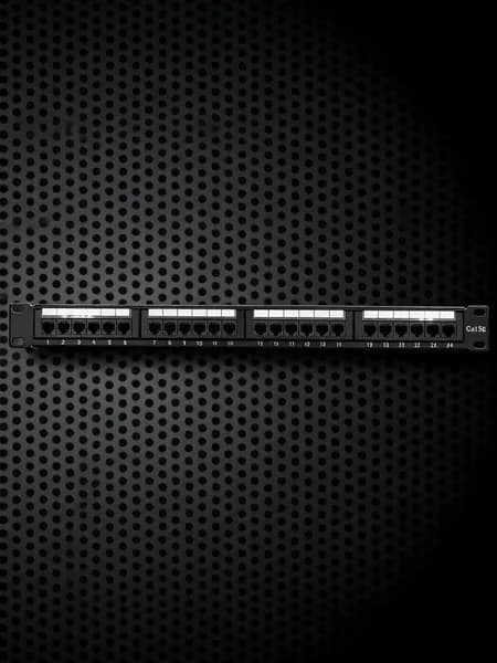 Патч-панель FOXNET 24 порта RJ-45 1U