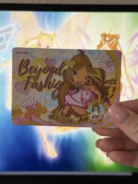 Коллекционная карточка винкс Winx ранг CR духи Флора 2025
