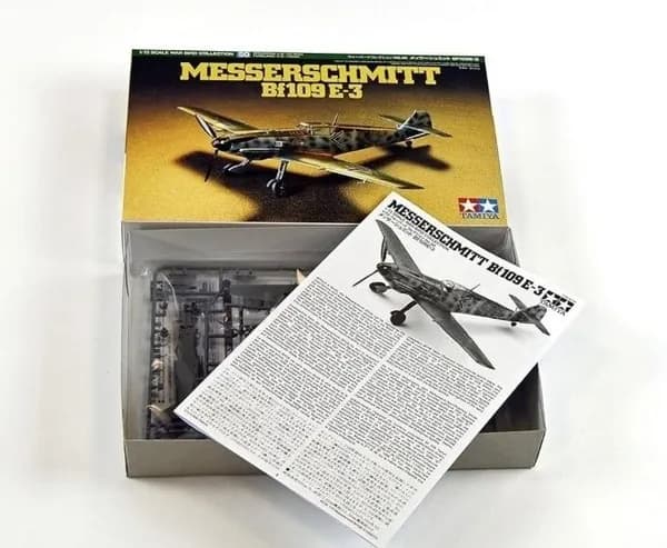 Сборная модель самолета Tamiya Messerschmitt Bf109 E-3 (Масштаб 1:72, Высокая Детализация)