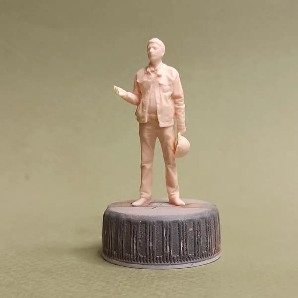 Лёха прораб. Фигурка в масштабе 1:43.