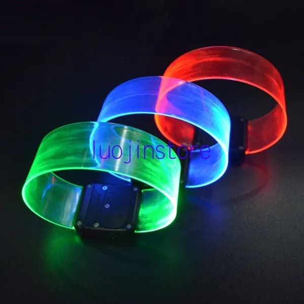 Светящийся магнитный браслет LED