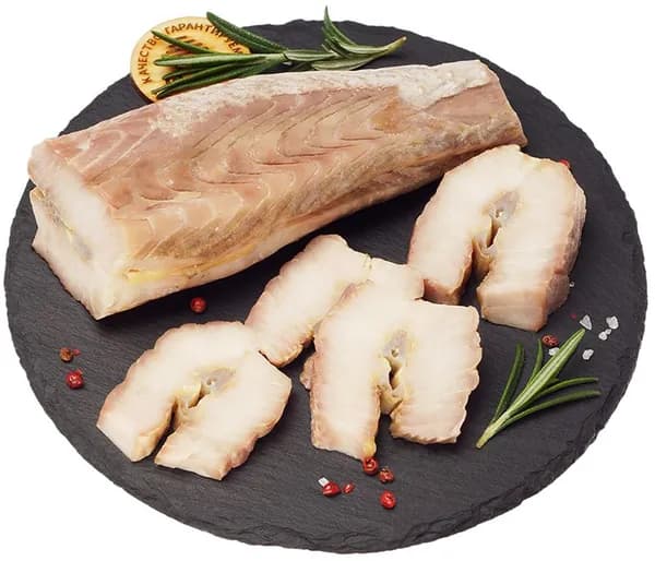 Осетр горячего копчения без головы без кожи кусок хвостовая часть 400г