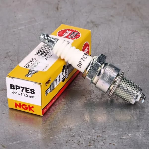 Свеча зажигания "NGK" BP7ES W22EP-U BPR7ES BP7ES
