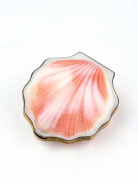 Винтажная пудреница Ракушка, СССР, 1956 г.