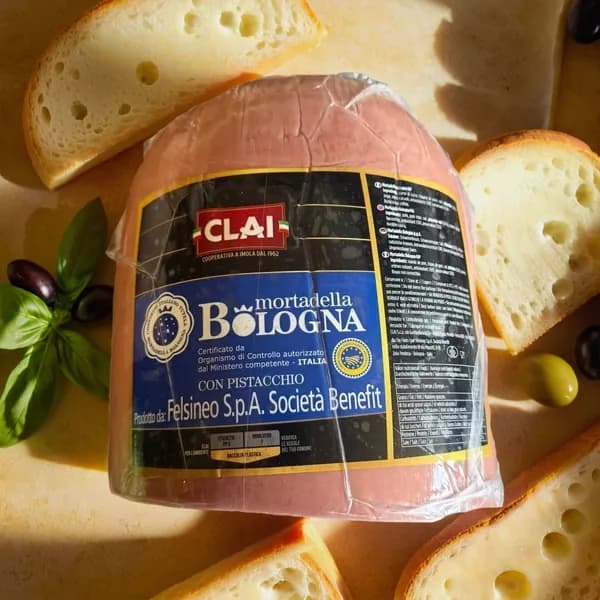 Мортаделла с фисташкой, CLAI, до 1050 гр.