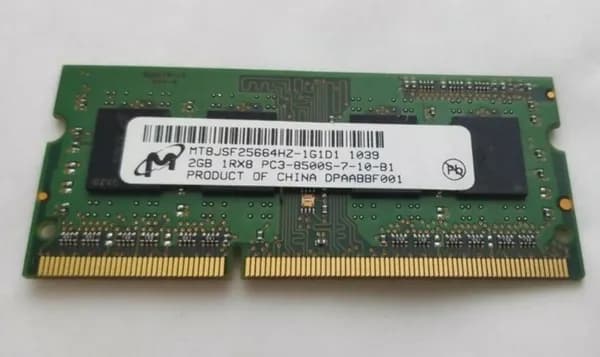 Оперативная память MICRON MT8JSF25664HZ-1G4D1 DDR3, 1333 МГц, 1 x 256 МБ