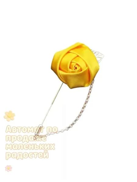 Золотая брошь для жениха и шафера с листьями и розами