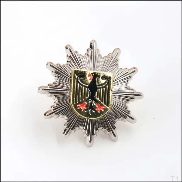 Значок Орёл Федеративной Республики Германия (Бундесадлер) металлический сувенирный герб Германии