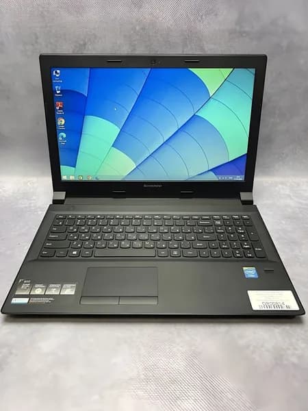 Lenovo IdeaPad G50-30 (20382) Ноутбук 15.6", Intel Celeron N2830, RAM 4 ГБ, SSD 120 ГБ, Intel HD Graphics, черный, Русская раскладка