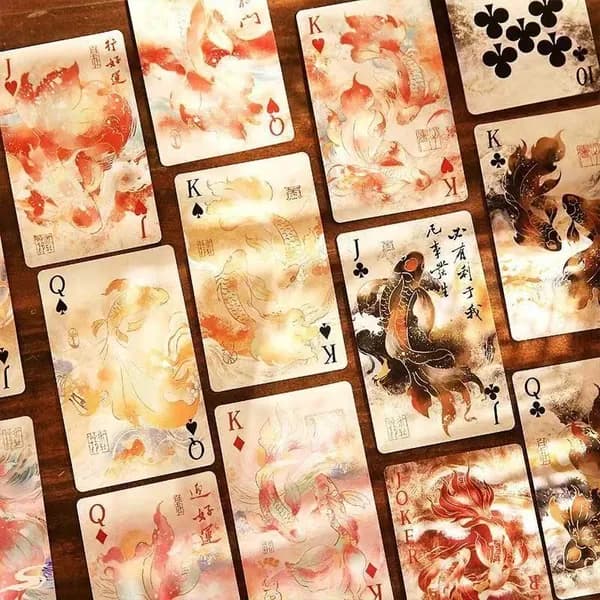 Дизайнерская игральная карта "Good Luck Koi", 54 штуки, 100% пластик, матовая поверхность, приятная на ощупь