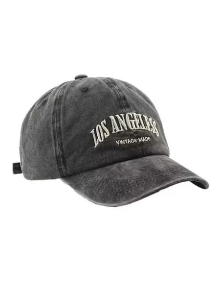Бейсболка для рыбалки и охоты 1