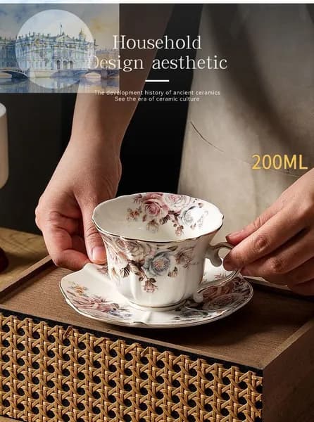 Чайная пара "Розы старой Англии", Фарфор, Royal Albert, Великобритания, вторая половина 20 века.