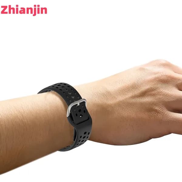Силиконовый ремешок для смарт-часов Amazfit Bip Max и BiP6, ширина 22 мм, чёрный