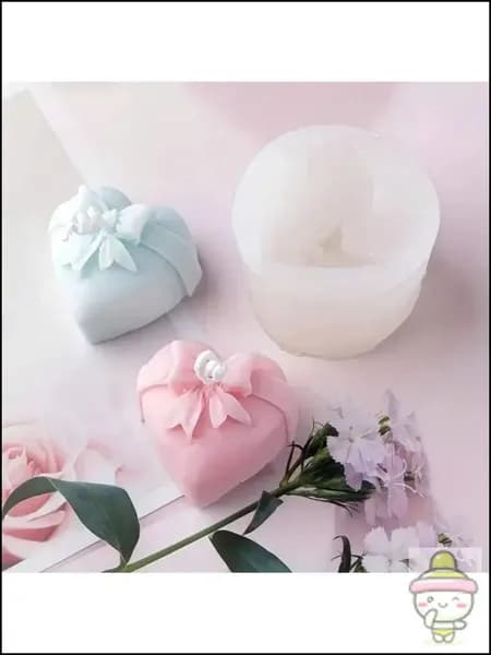 Силиконовая форма 3D Бабочка и сердце для свечей и мыла