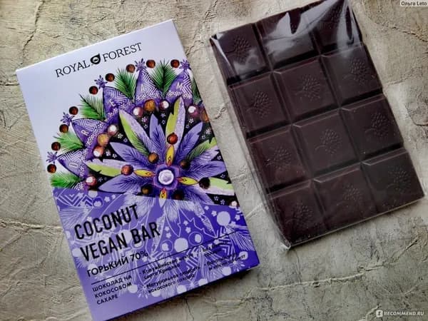 Горький шоколад с заменителем сахара 70% Royal Forest Vegan Coconut Bar, 50г