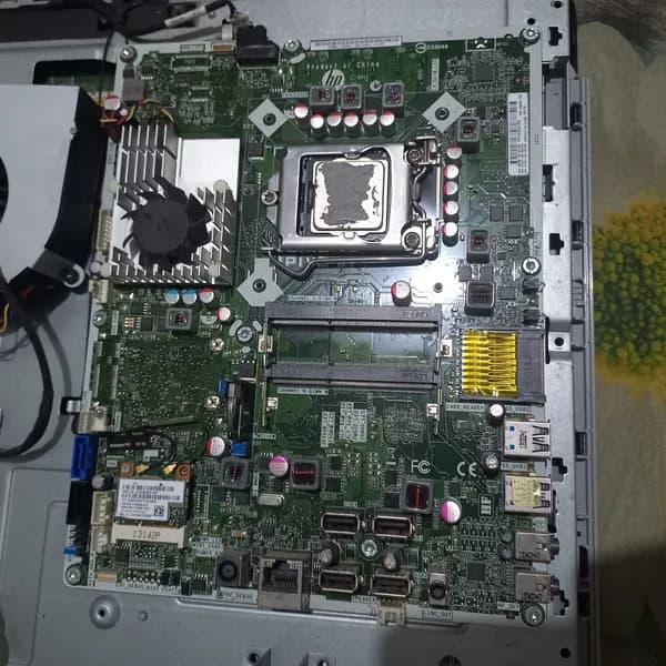 HP 708236-001, LGA 1155, DDR3, Материнская плата