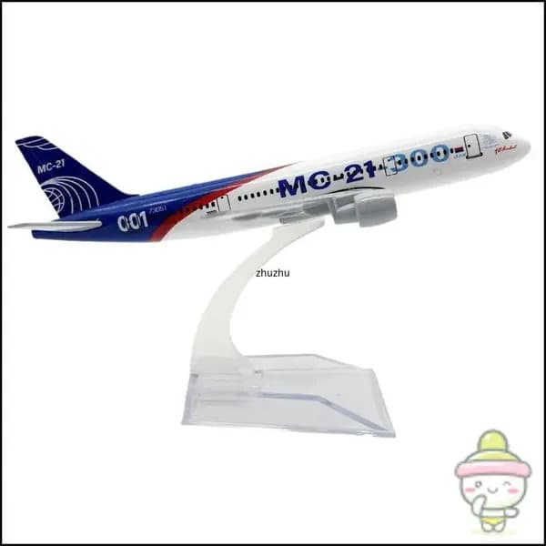Модель российского MC-21 самолета