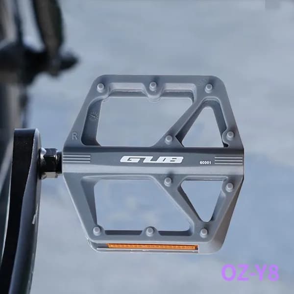 Велосипедные педали GUB GC-001 из нейлона с отражателями и двойными DU-подшипниками серого цвета