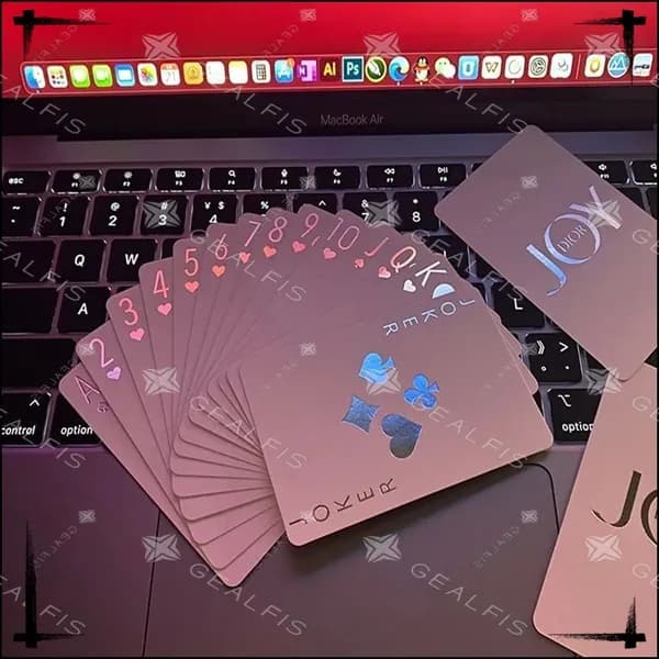 Премиум карточная игра Макрондиньо