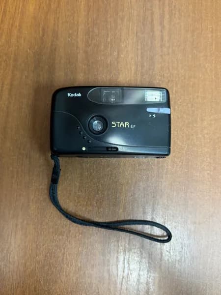 Фотоаппарат Kodak STAR EF пленочный Рабочий!